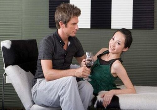  南京侦探：婚前买房婚后